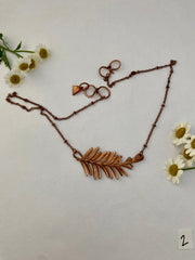 Redwood Leaflet necklaces *Horizontal*